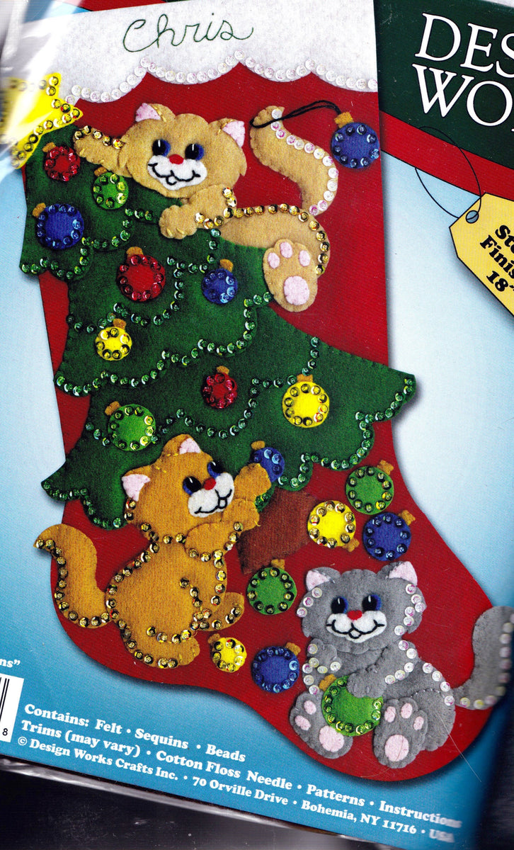 Design Works Decorating Kittens Christmas Stocking - Felt Applique Kit 5245  - 123Stitch