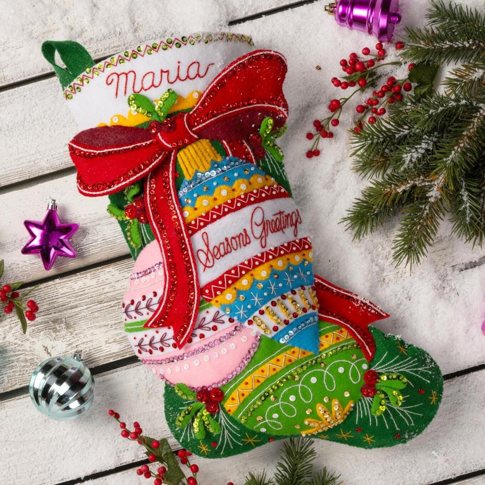 DIY Bucilla Seasons Greetings Christmas Felt Stocking Kit 89618E