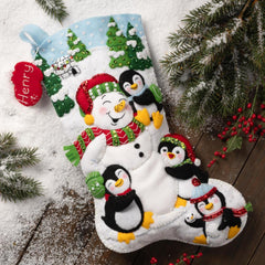 DIY Bucilla Snowy Snuggles Penguins Christmas Felt Stocking Kit 89707E