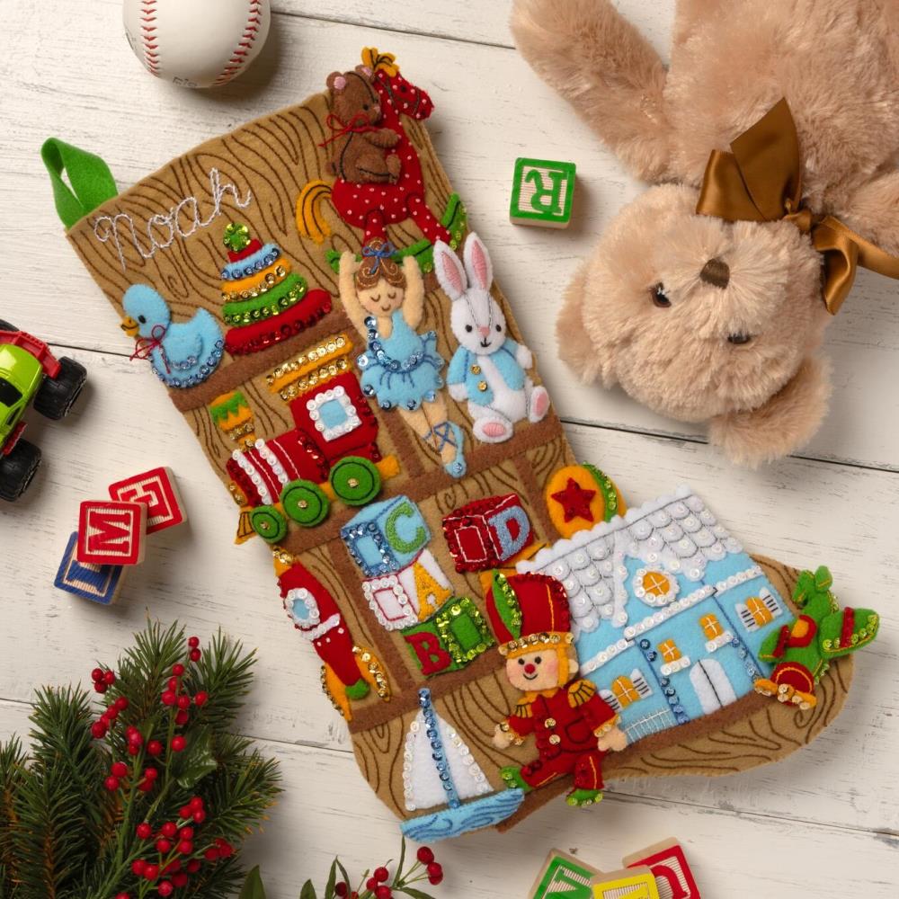 DIY Bucilla Toyland Treasures Christmas Felt Stocking Kit 89790