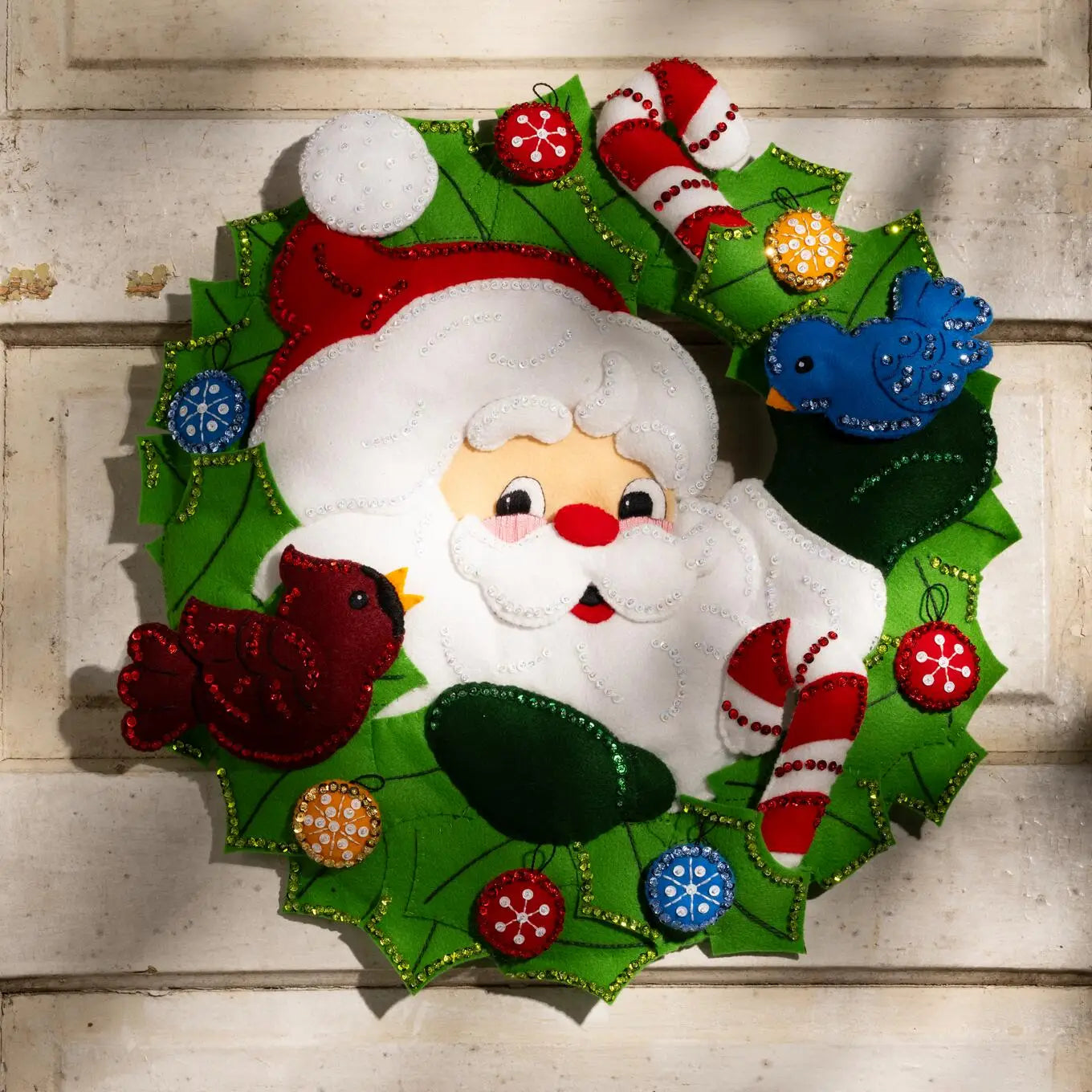 DIY Bucilla Santas Winter Birds Christmas Felt Wreath Kit 89806