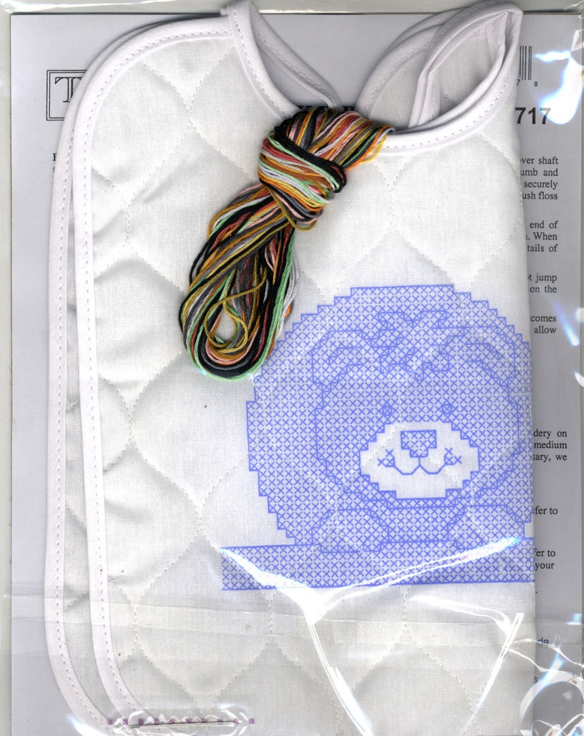 DIY Design Works Noahs Ark Quilted Stamped Cross Stitch Baby Bib Kit