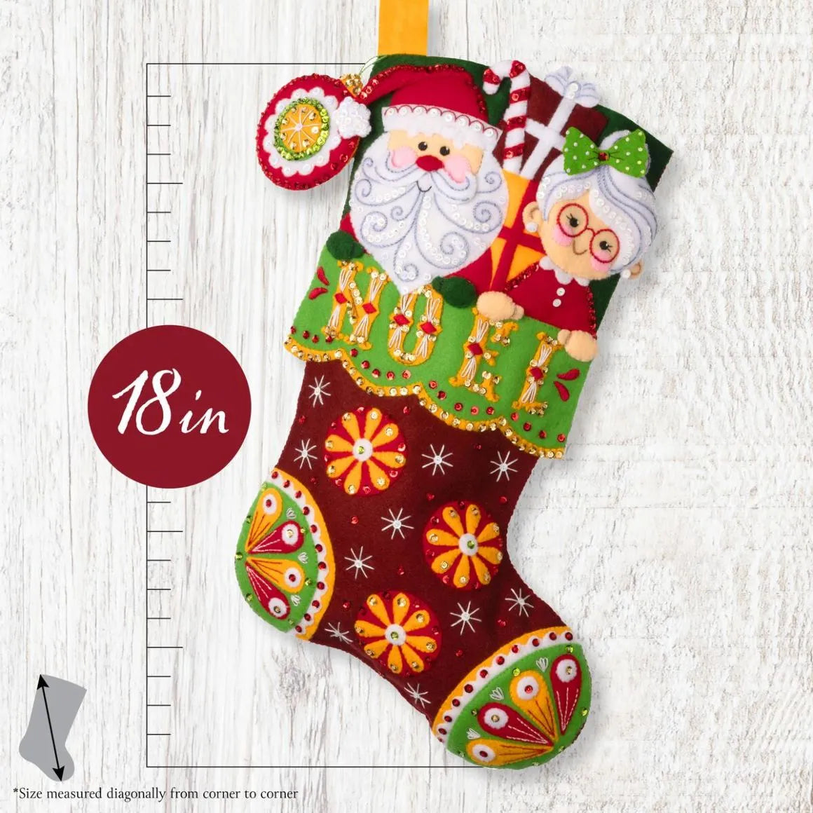 DIY Bucilla Noel Nostalgia Santa Mrs Claus Christmas Felt Stocking Kit