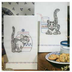 DIY Design Works Kittens Cookie Jar Stamped Embroidery Hand Towel Kit