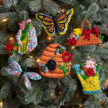 Load image into Gallery viewer, DIY Bucilla In the Garden Spring Flowers Bees Butterfly Felt Ornament Kit 89382E