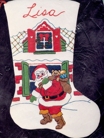 DIY Dmg Pkg Bucilla Santas Visit Christmas Delivery Crewel Stocking Kit 82426
