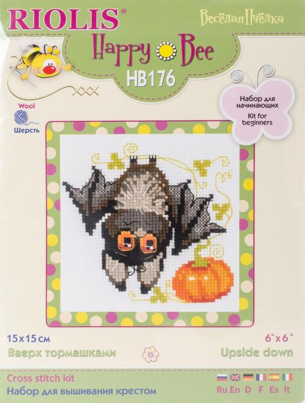 DIY Riolis Upside Down Bat Halloween Beginner Counted Cross Stitch Kit 6