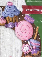 DIY Bucilla Sweet Treats Christmas Cake Cookie Cocoa Felt Wreath Craft Kit 86838