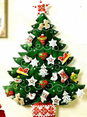 DIY Bucilla Nordic Christmas Tree Advent Calendar Holiday Felt Craft Kit 86584