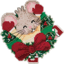 Load image into Gallery viewer, DIY Mill Hill Patsy Pine Mouse Christmas Wreath Bead Cross Stitch Picture Kit