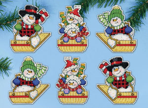 DIY Design Works Sledding Snowmen Christmas Plastic Canvas Ornament Kit 6882