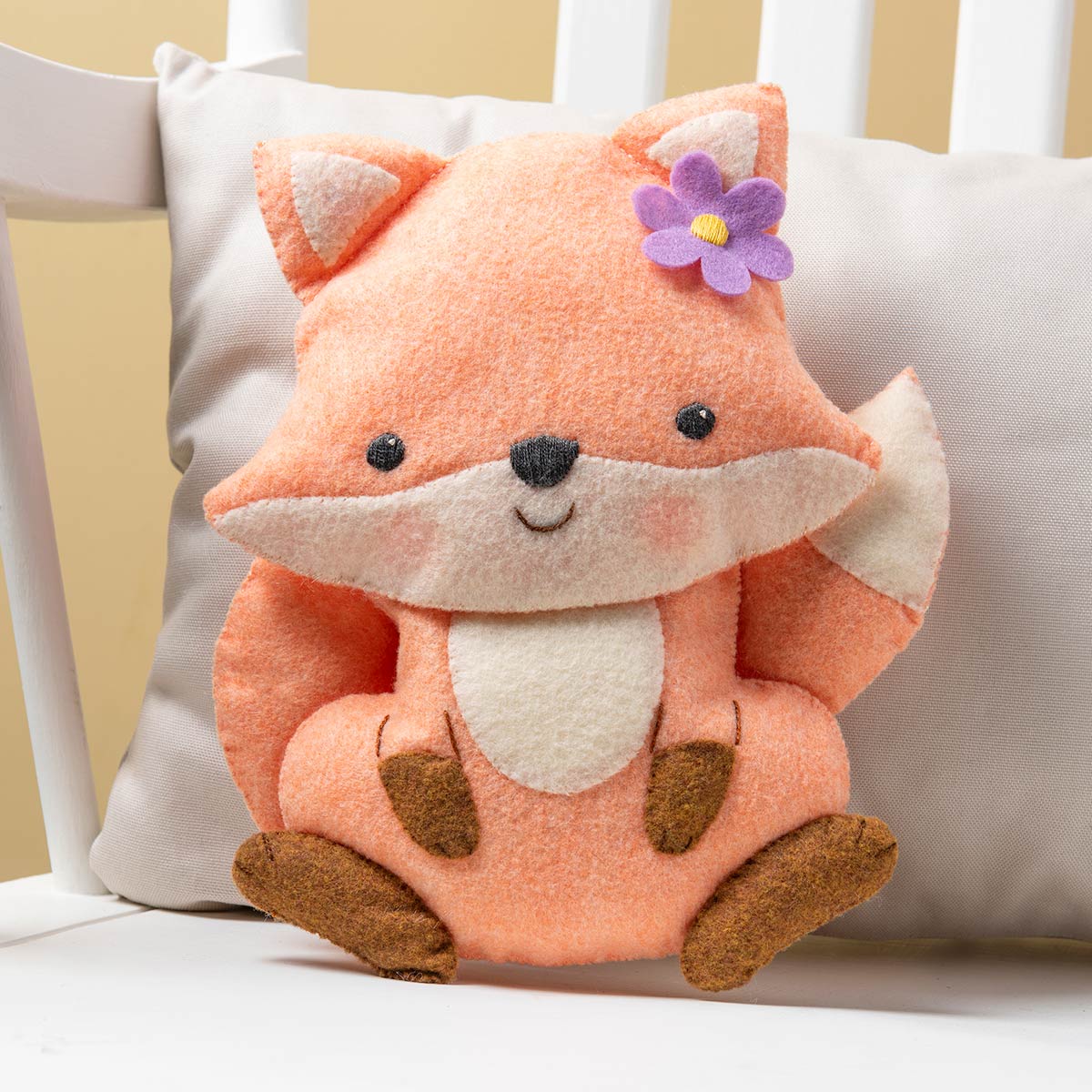 DIY Bucilla Woodland Floral Fox Baby Shower Gift Felt Pillow Craft Kit 49213E