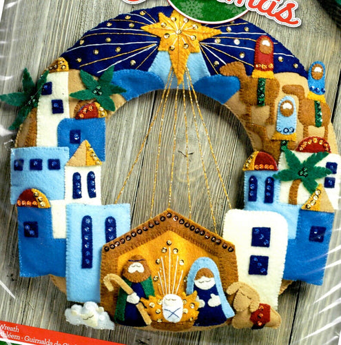 DIY Bucilla Town of Bethlehem Manger Nativity Christmas Wreath Felt Kit 86734