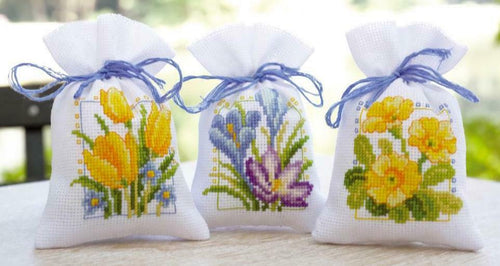 DIY Vervaco Spring Flowers Tulips Potpourri Gift Bag Counted Cross Stitch Kit